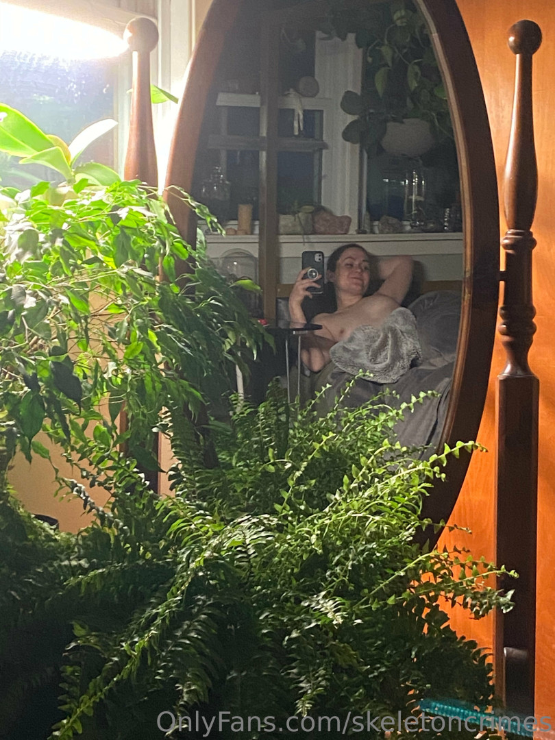 Photo by skeletoncrimes published on May 17,2023 23:01:51 - BestThots