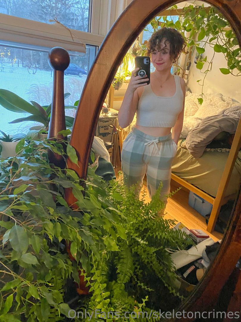 Photo by skeletoncrimes published on May 17,2023 23:01:53 - BestThots