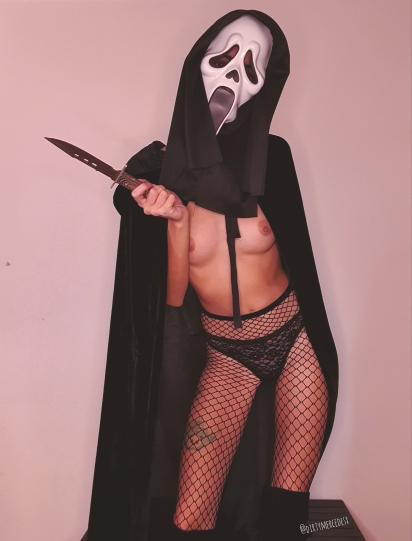 Photo by dirtymercedesx published on October 12,2023 17:16:51 - BestThots