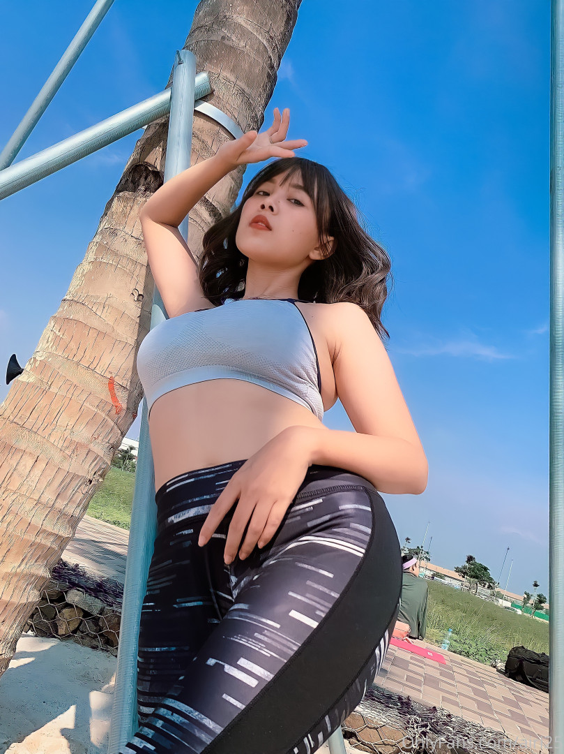 Photo by airi25 published on November 19,2023 23:00:13 - BestThots