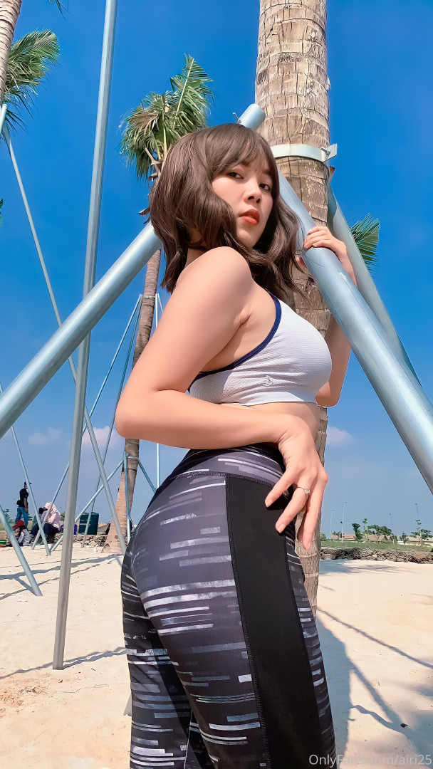 Photo by airi25 published on November 19,2023 23:00:58 - BestThots