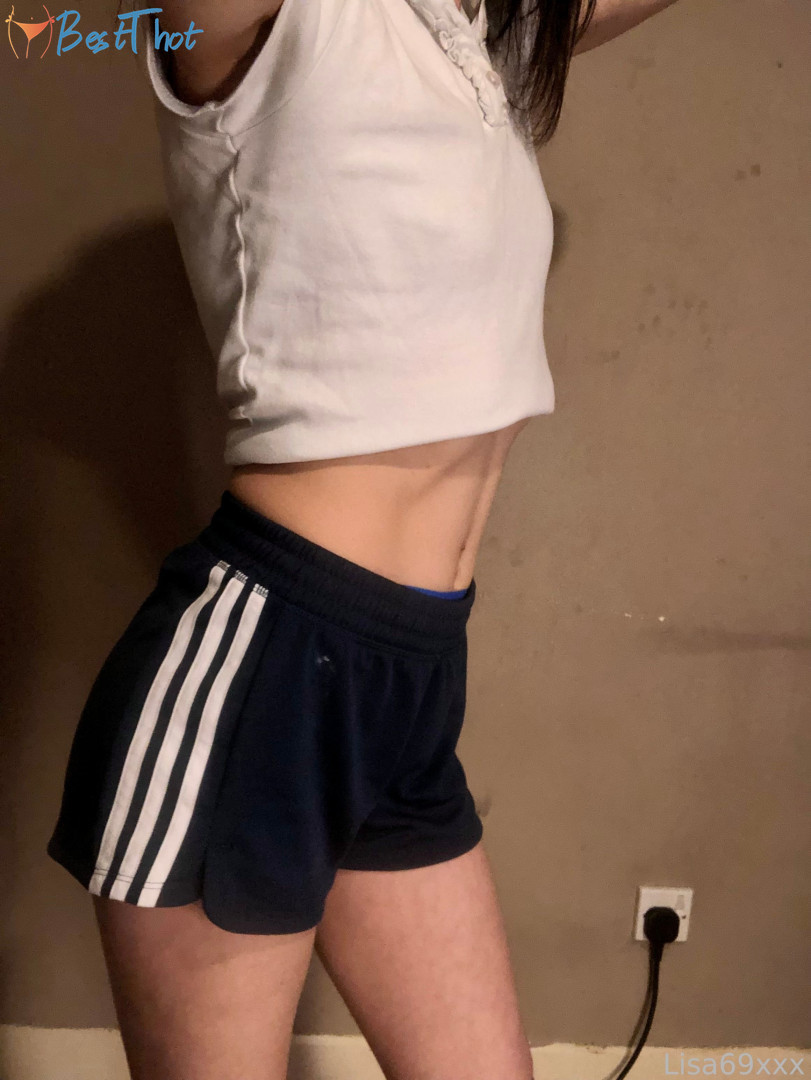 Photo by lisa69xxx published on January 27,2025 07:00:53 - BestThots