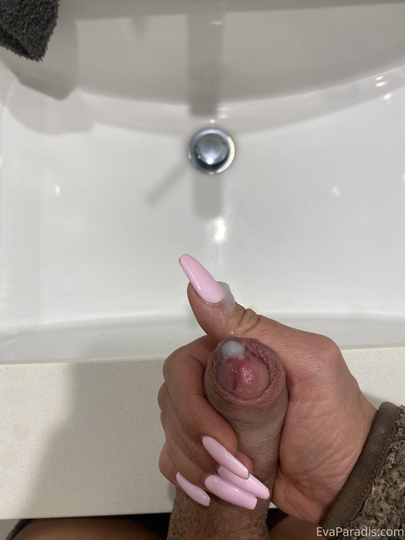 Photo by evaparadis published on January 14,2024 03:28:52 - BestThots