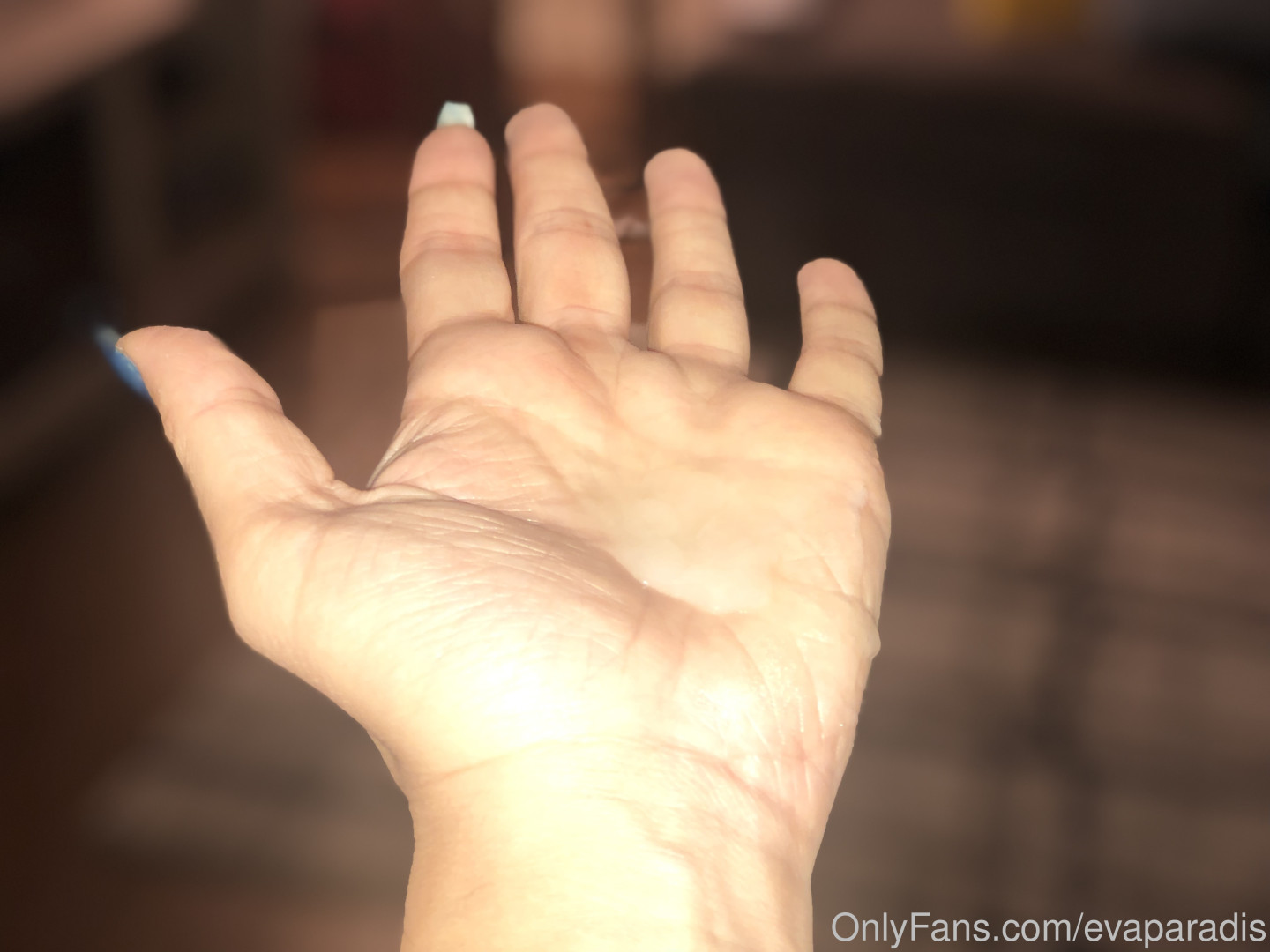 Photo by evaparadis published on January 14,2024 03:31:34 - BestThots