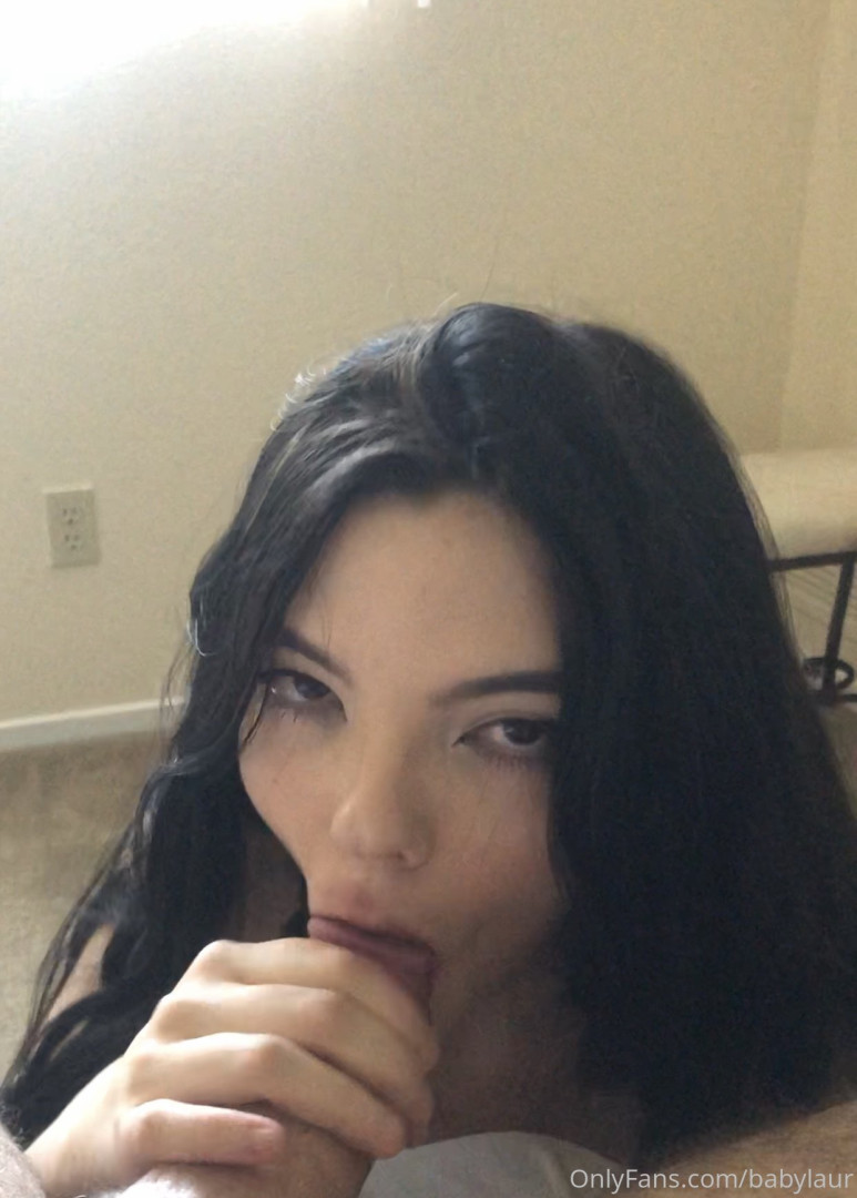 Photo by onlyalinaviolet published on August 30,2023 21:59:25 - BestThots