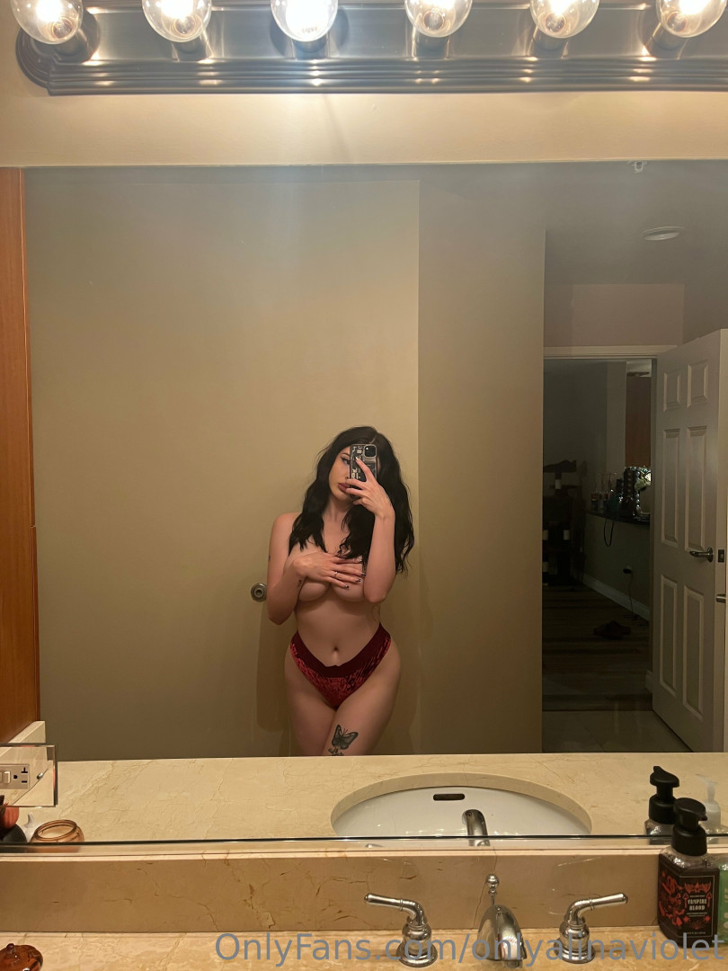 Photo by onlyalinaviolet published on August 31,2023 01:52:22 - BestThots