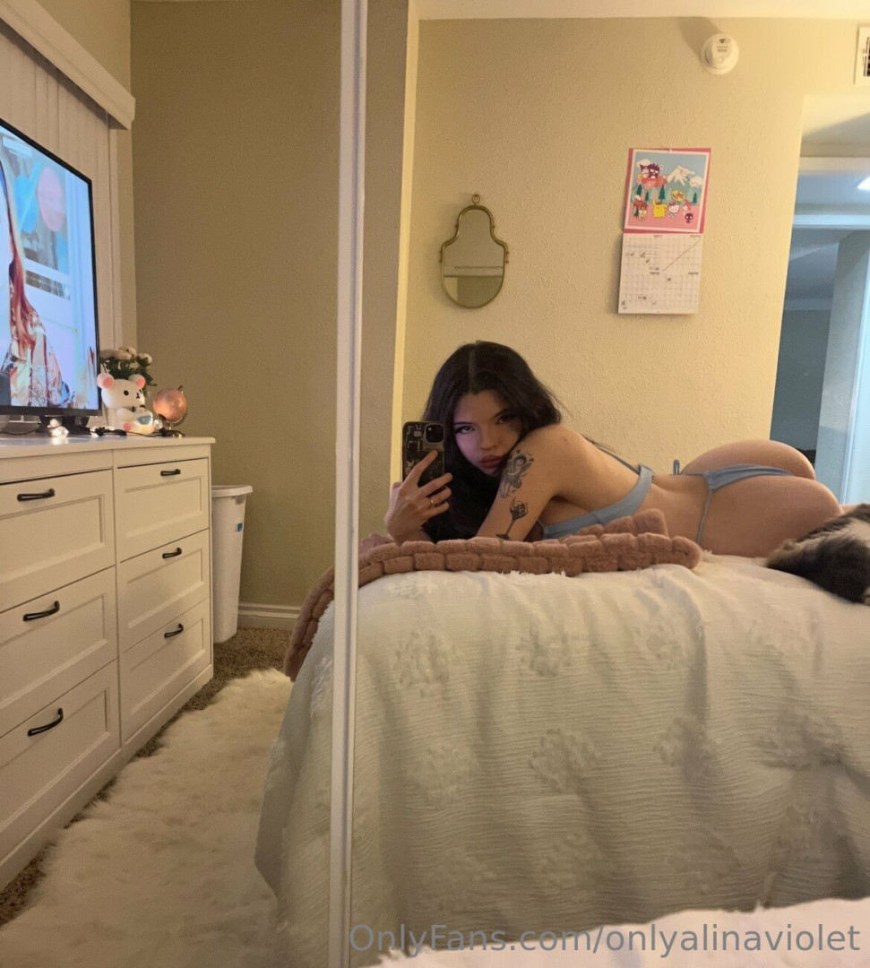 Photo by onlyalinaviolet published on August 31,2023 06:12:16 - BestThots