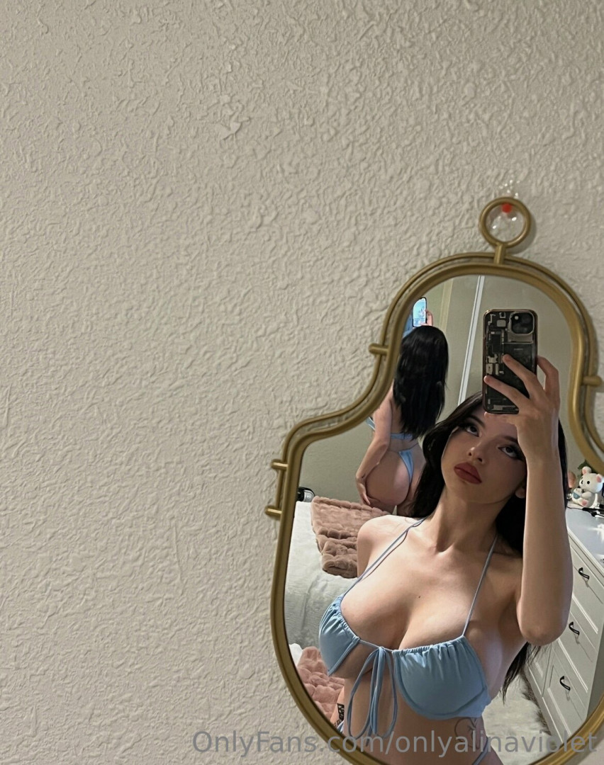 Photo by onlyalinaviolet published on August 31,2023 06:25:10 - BestThots