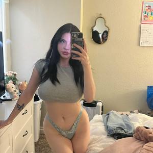 onlyalinaviolet #6042965