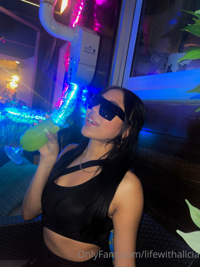 Photo by lifewithalicia published on October 15,2023 02:47:21 - BestThots
