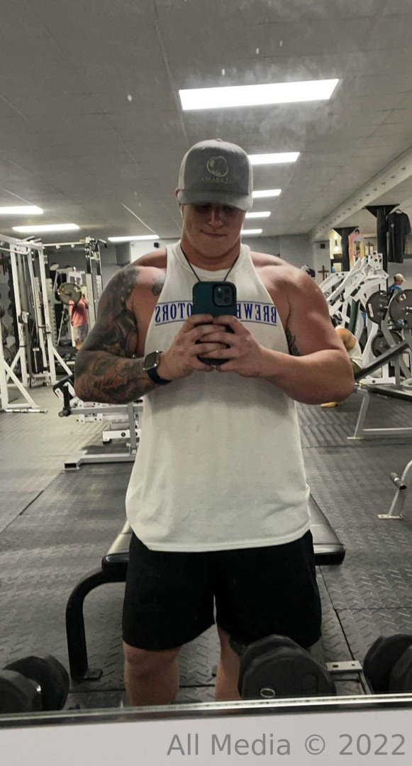 Photo by taylorsvip published on May 17,2023 08:39:33 - BestThots