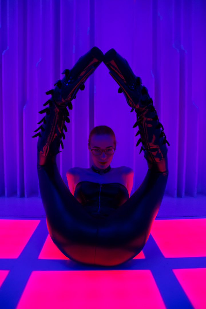 Photo by giantess_eva published on June 9,2023 10:54:49 - BestThots