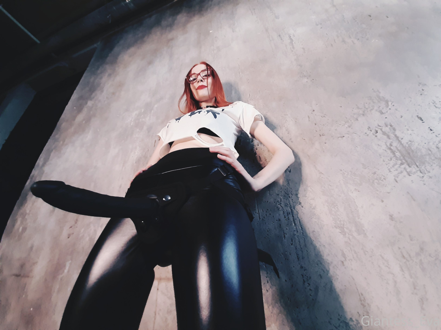 Photo by giantess_eva published on June 9,2023 10:57:15 - BestThots