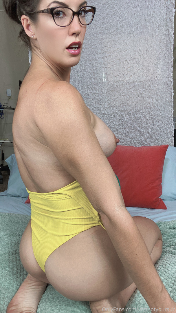 Photo by iamnotyoursub published on October 11,2023 14:00:51 - BestThots