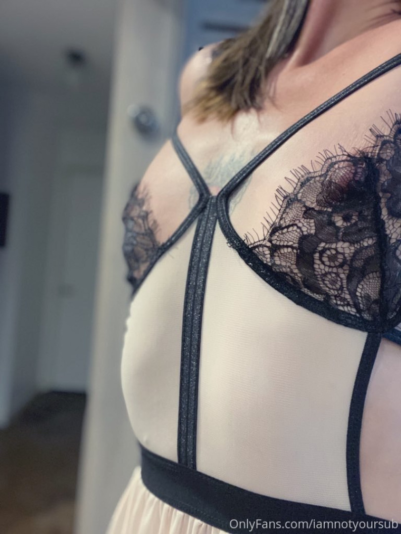 Photo by iamnotyoursub published on October 11,2023 16:56:34 - BestThots