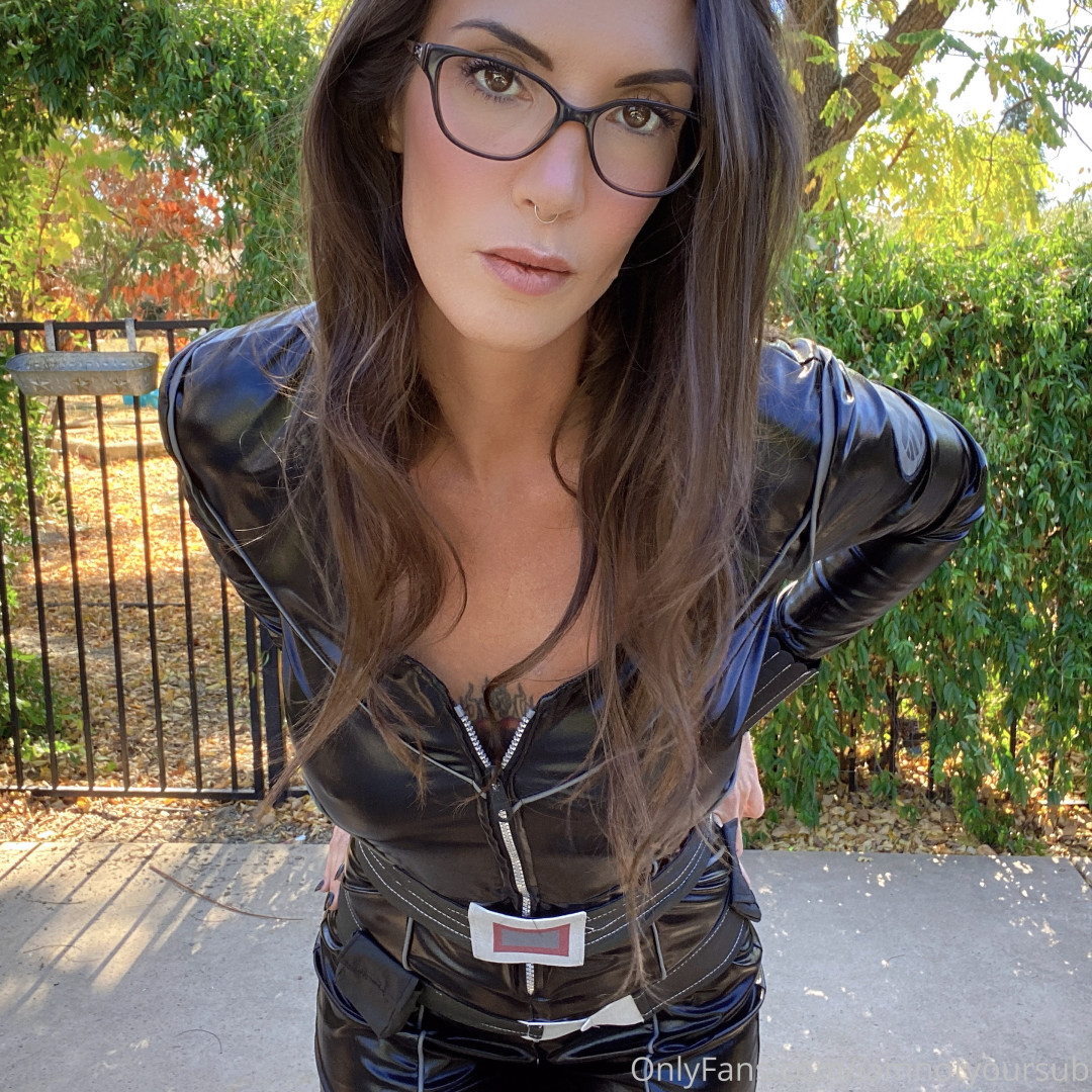 Photo by iamnotyoursub published on October 14,2023 06:40:06 - BestThots
