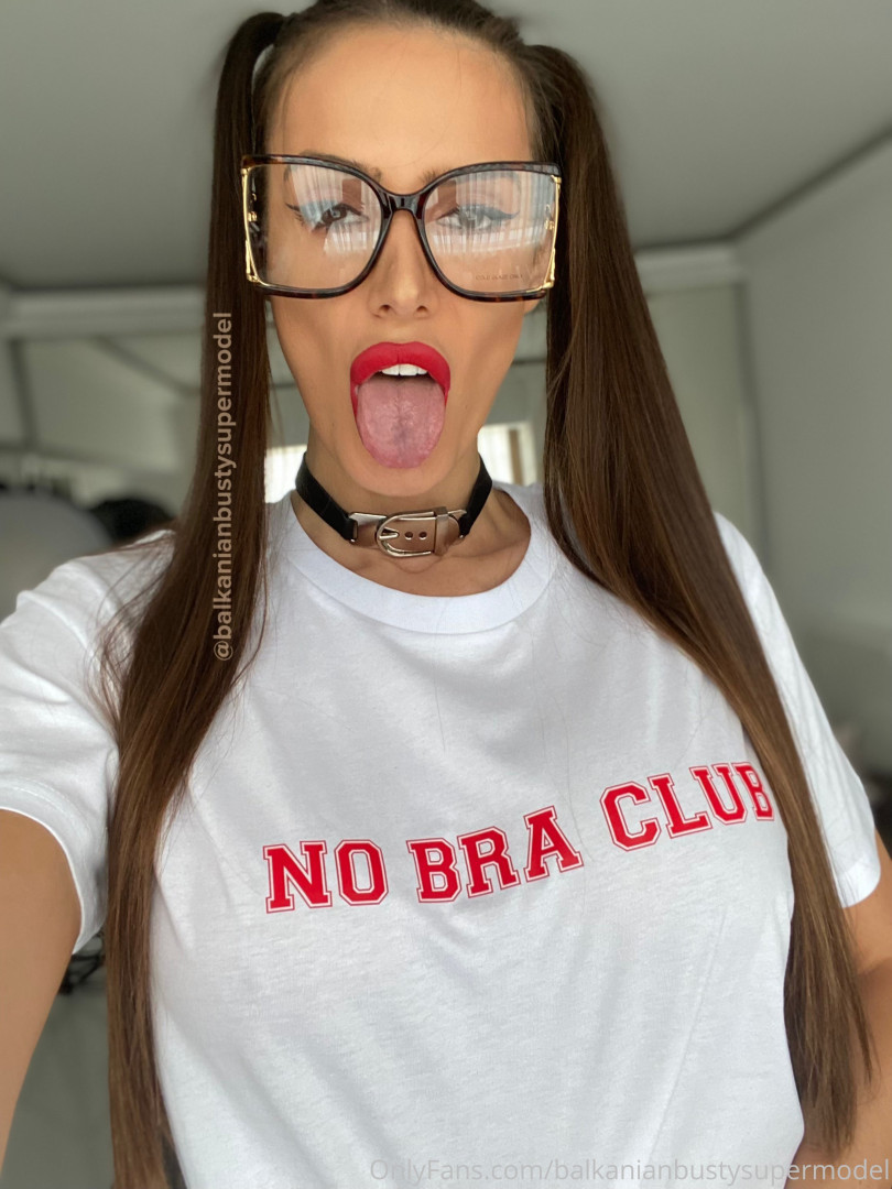 Photo by balkanianbustysupermodel published on October 16,2023 23:17:37 - BestThots