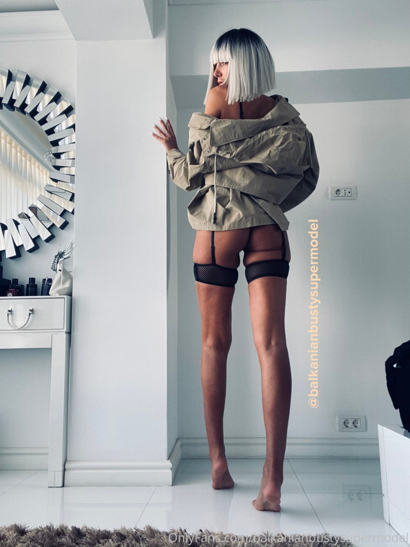 Photo by balkanianbustysupermodel published on October 16,2023 23:25:22 - BestThots