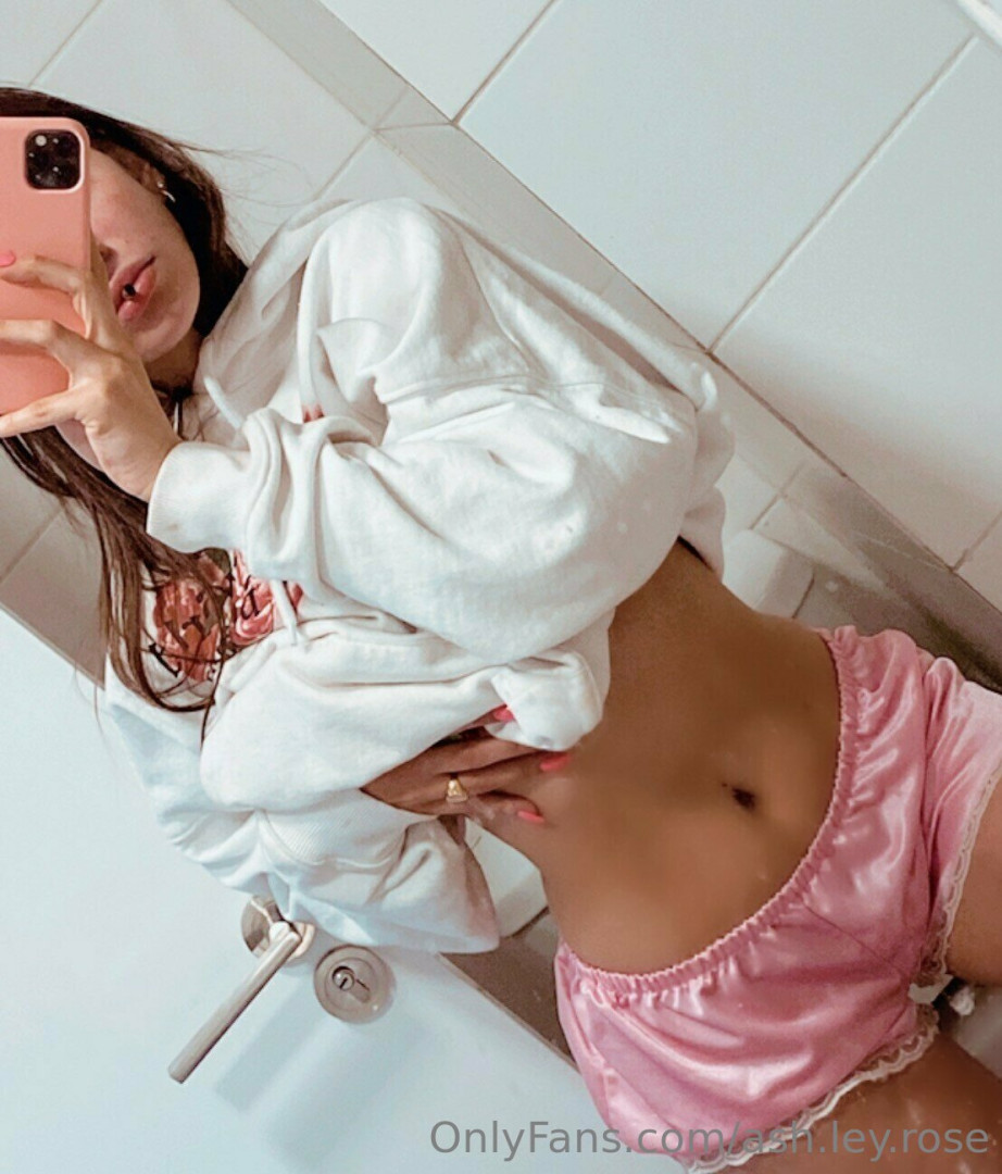 Photo by ash.ley.rose published on June 29,2023 17:29:09 - BestThots