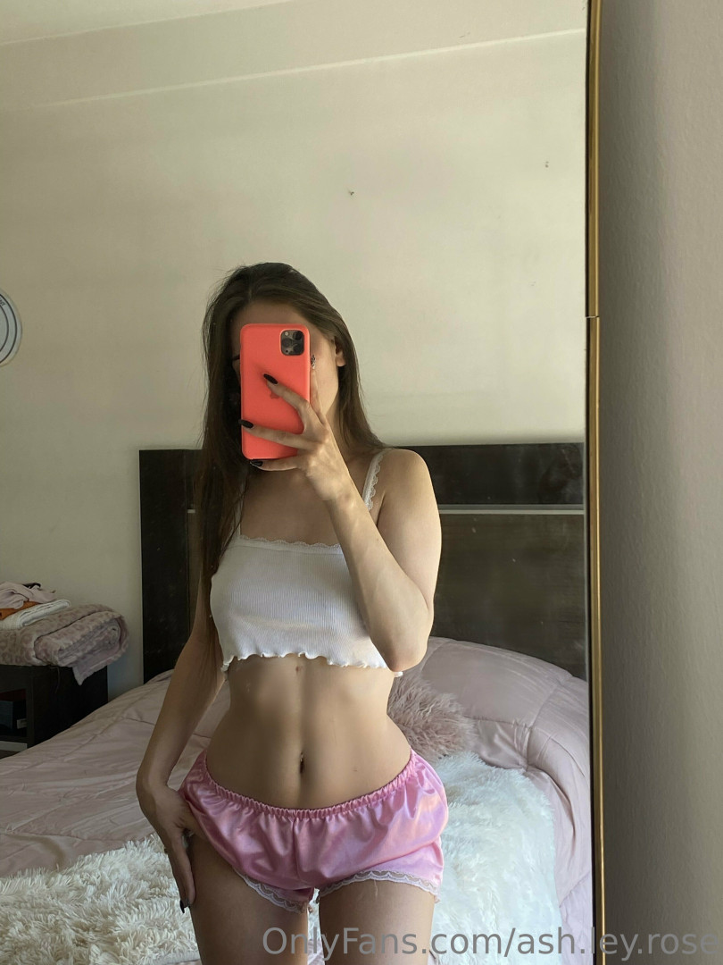 Photo by ash.ley.rose published on June 29,2023 17:31:57 - BestThots