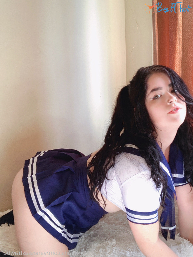 Photo by vanessastrawbe1 published on December 14,2024 07:03:12 - BestThots