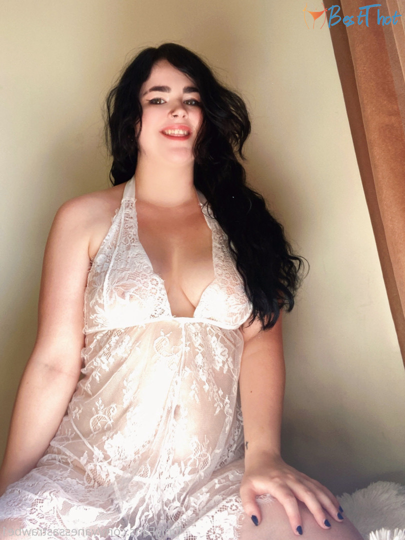 Photo by vanessastrawbe1 published on December 14,2024 07:03:24 - BestThots