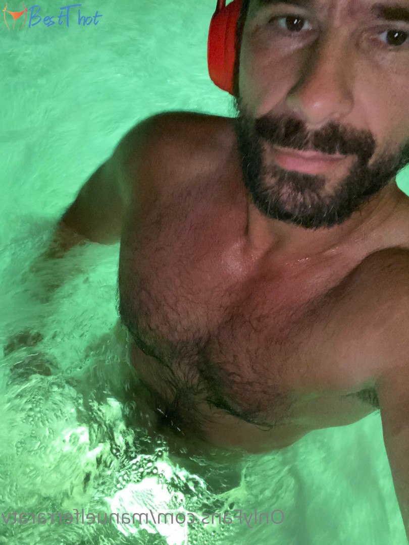 manuelferraratv #9482405