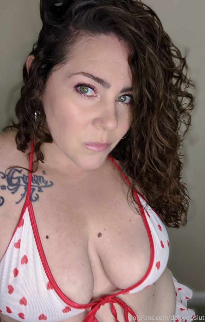 Photo by delovelycurves published on January 15,2024 19:36:43 - BestThots