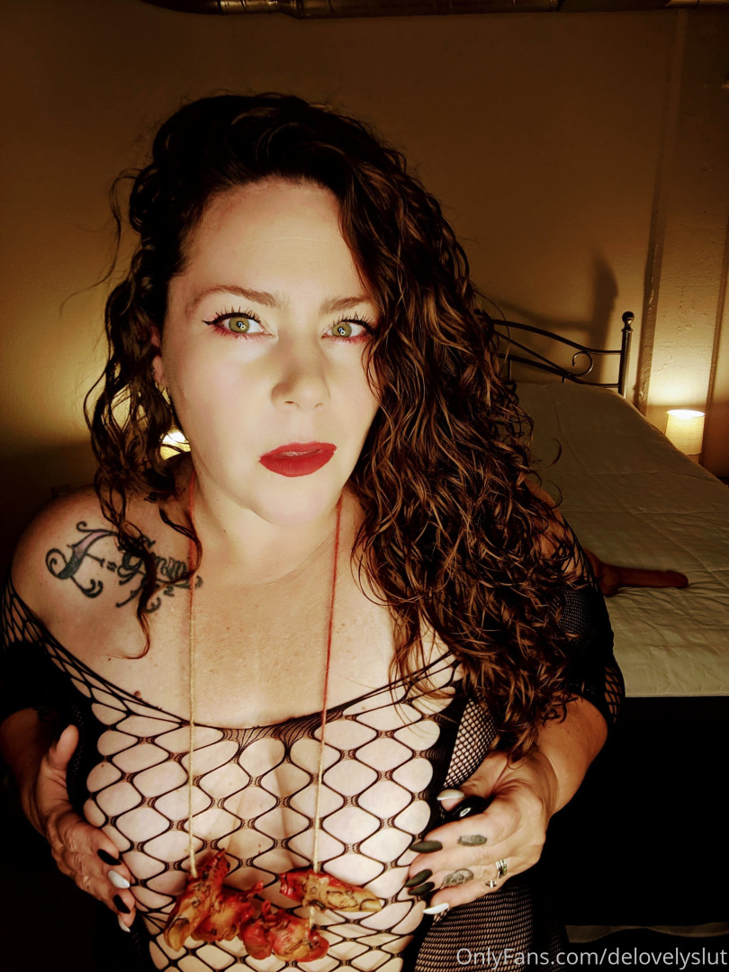 Photo by delovelycurves published on January 15,2024 19:37:44 - BestThots