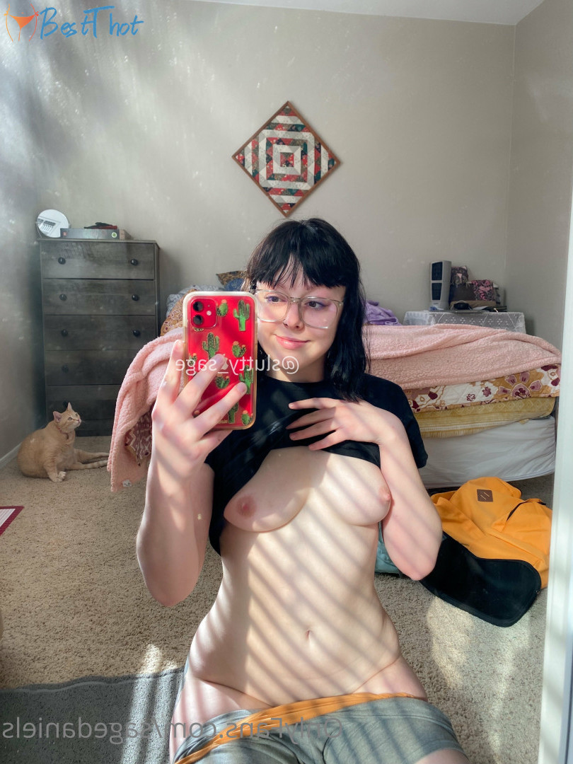 Photo by sagedaniels published on December 17,2024 04:07:10 - BestThots