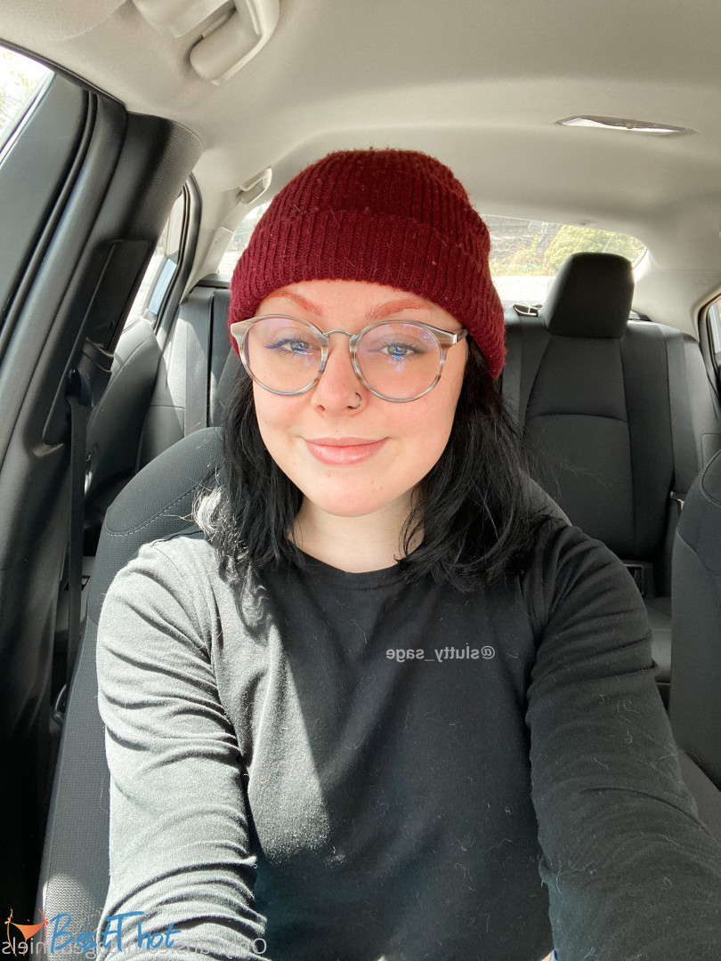 Photo by sagedaniels published on December 17,2024 10:04:26 - BestThots