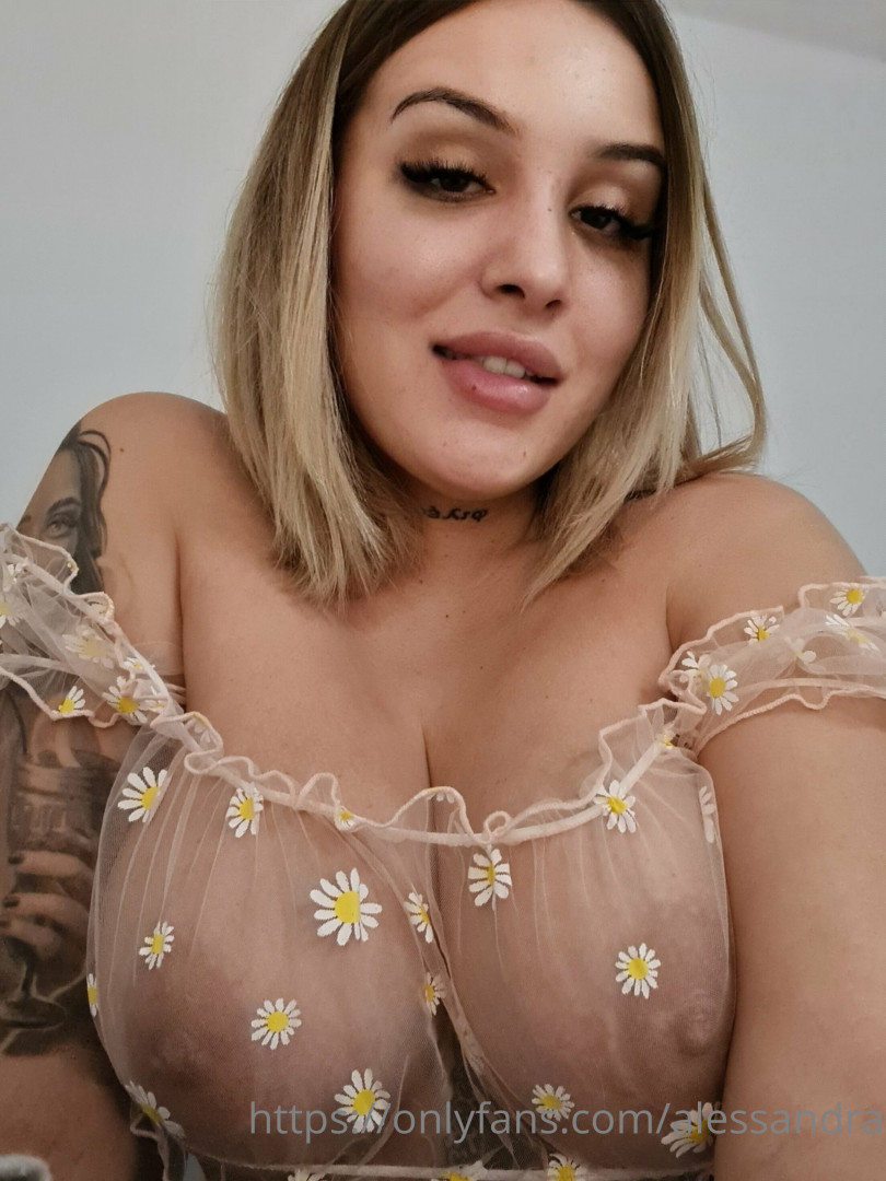Photo by ladybiigass published on July 9,2023 13:40:26 - BestThots