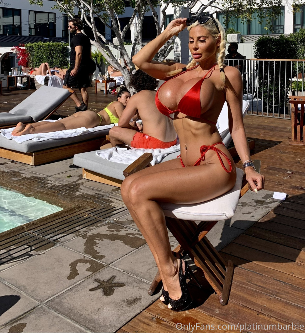 Photo by plasticbarbie2000 published on May 19,2023 10:10:36 - BestThots