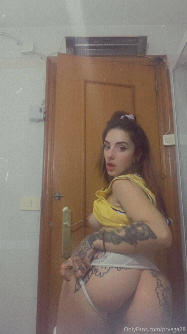 Photo by prvega28 published on October 17,2023 11:48:27 - BestThots