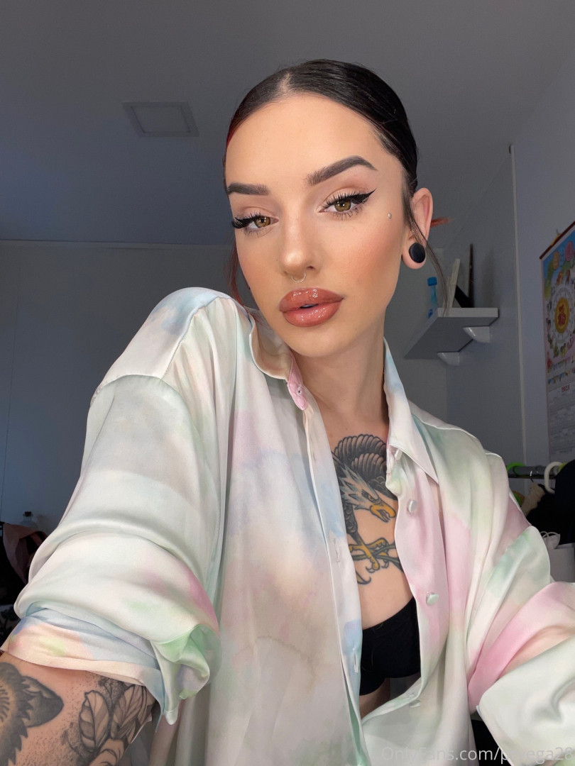 Photo by prvega28 published on October 17,2023 11:53:34 - BestThots