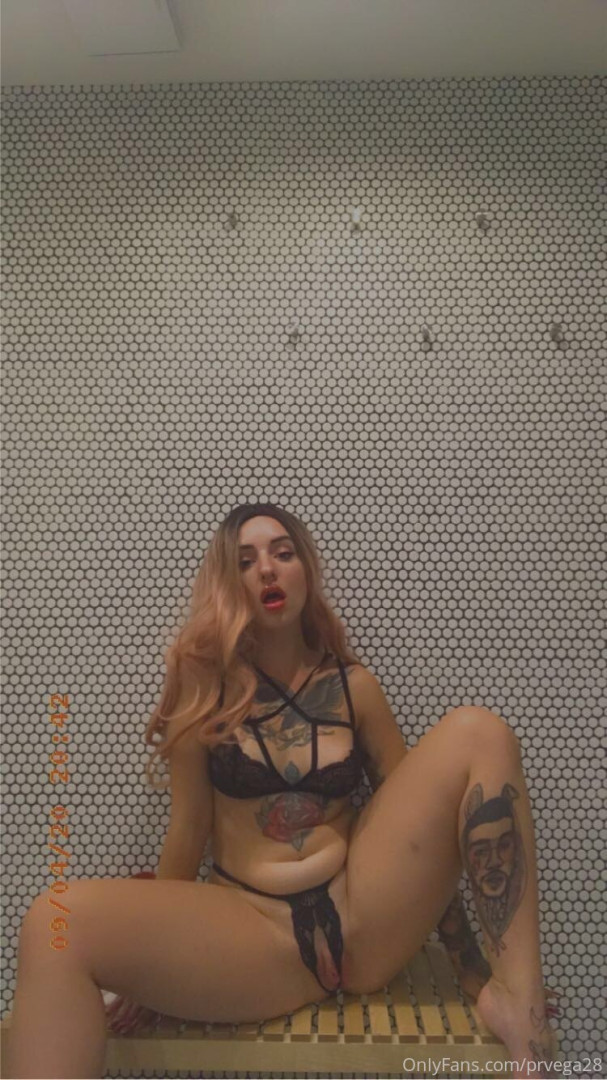 Photo by prvega28 published on October 17,2023 11:57:45 - BestThots