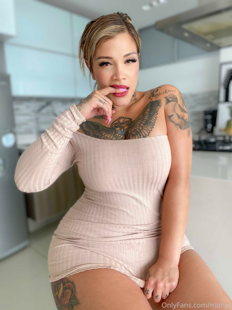 Photo by monyz published on July 7,2023 01:52:39 - BestThots