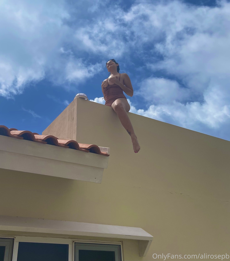 Photo by alirosepb published on August 31,2023 16:53:04 - BestThots