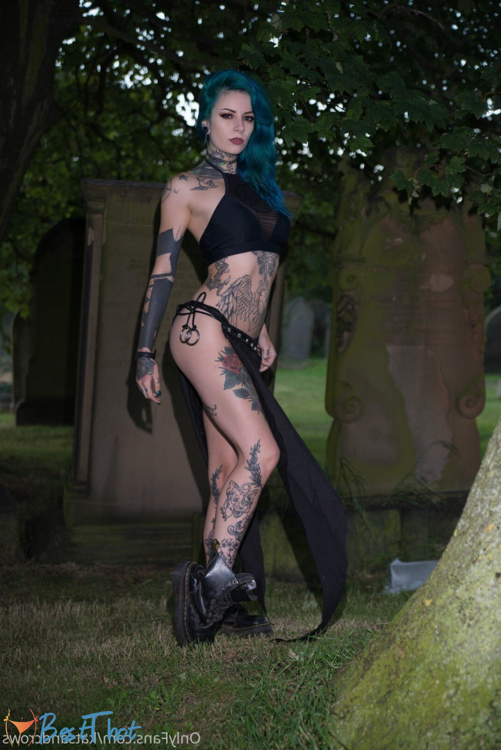 Photo by katsandcrows published on December 13,2024 14:02:04 - BestThots