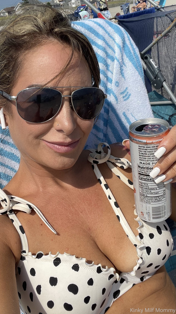 Photo by msrachelsecrets published on July 6,2023 18:27:31 - BestThots