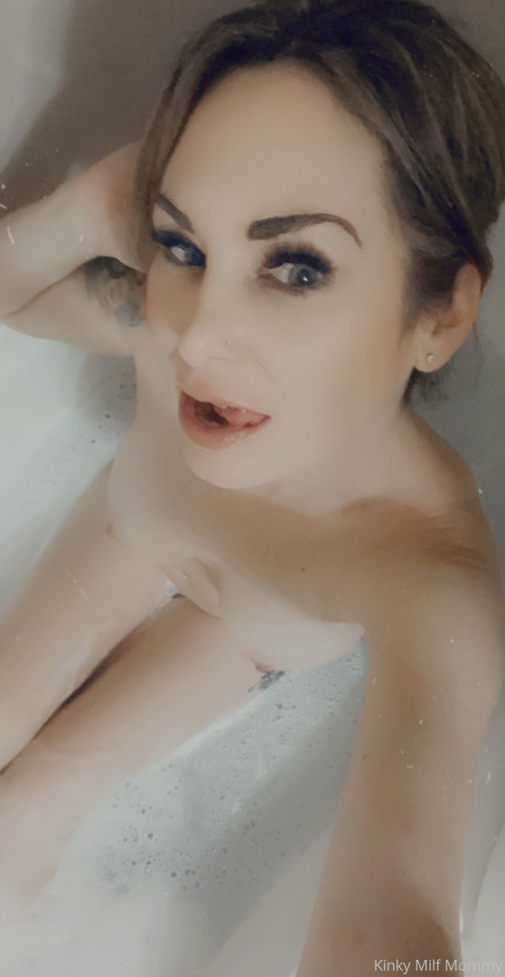 Photo by msrachelsecrets published on July 6,2023 21:34:12 - BestThots