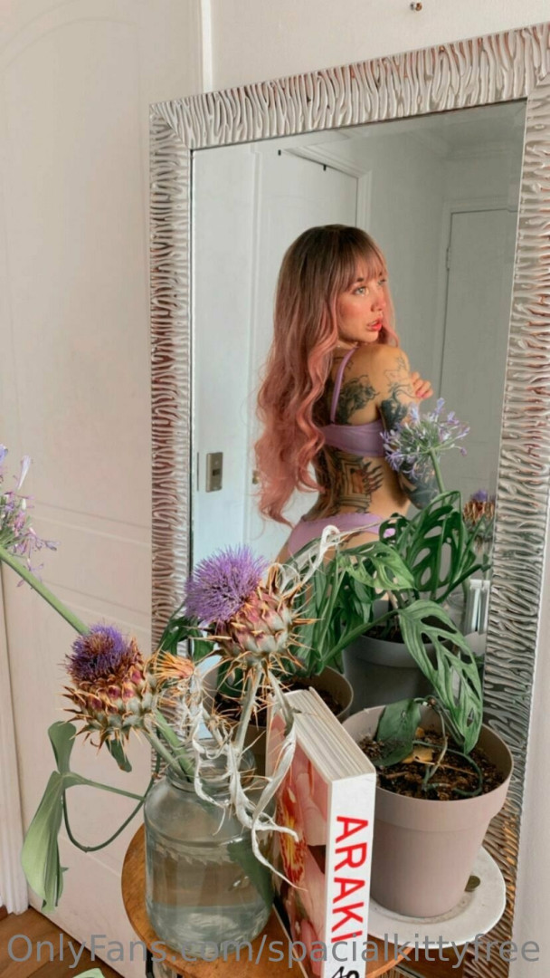 Photo by spacialkittyfree published on May 17,2023 17:32:21 - BestThots