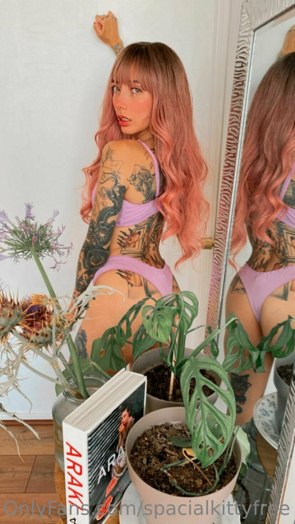 Photo by spacialkittyfree published on May 17,2023 17:32:24 - BestThots