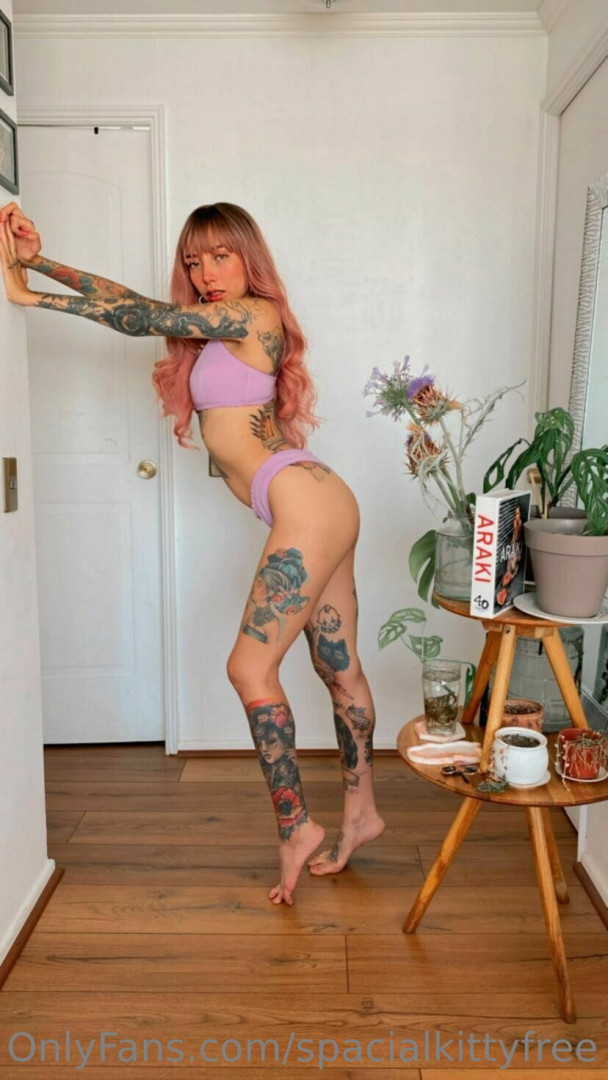 Photo by spacialkittyfree published on May 17,2023 17:32:27 - BestThots