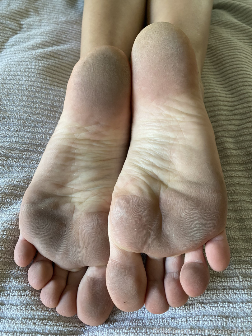 Photo by myposedtoes published on July 6,2023 13:33:36 - BestThots