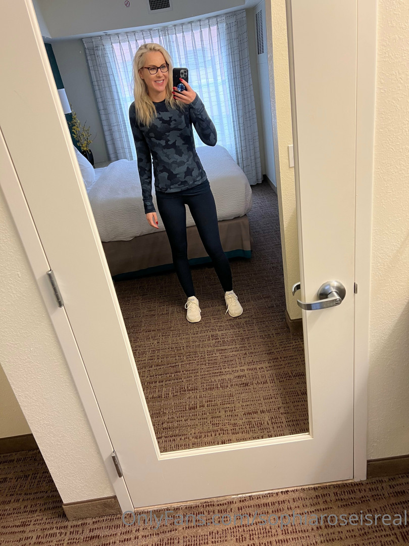 Photo by sophiaroseisreal published on May 17,2023 18:45:45 - BestThots