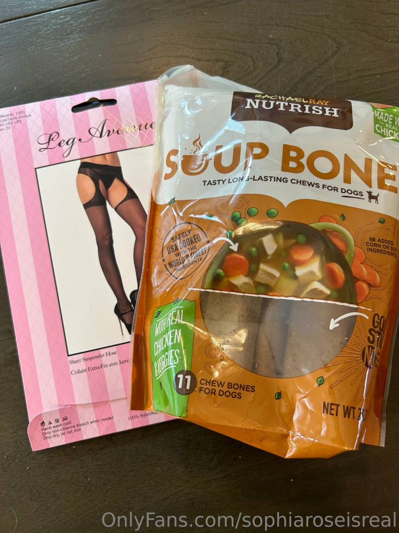 Photo by sophiaroseisreal published on May 17,2023 18:50:17 - BestThots