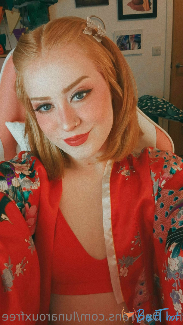 Photo by lunarouxfree published on December 13,2024 16:05:51 - BestThots