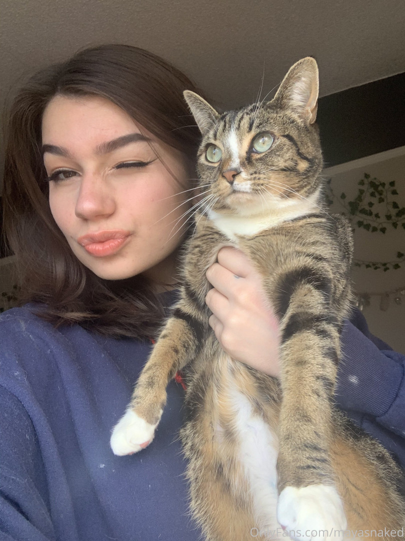 Photo by mayasnaked published on August 23,2023 00:47:10 - BestThots
