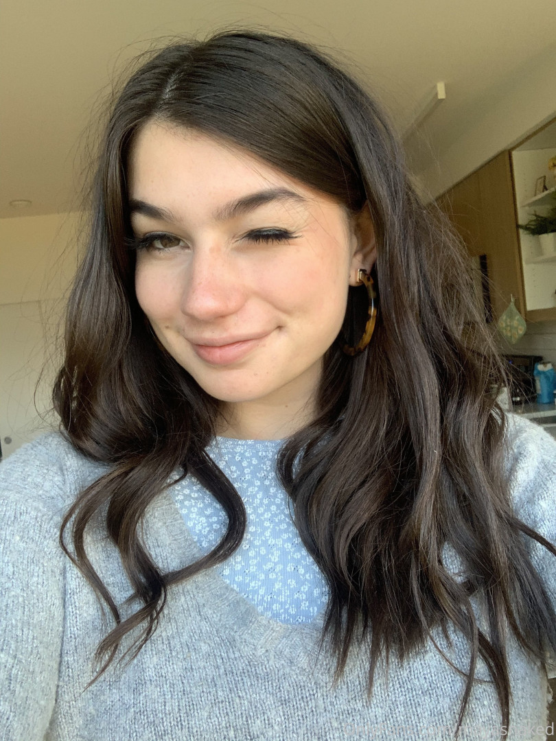 Photo by mayasnaked published on August 23,2023 06:23:51 - BestThots